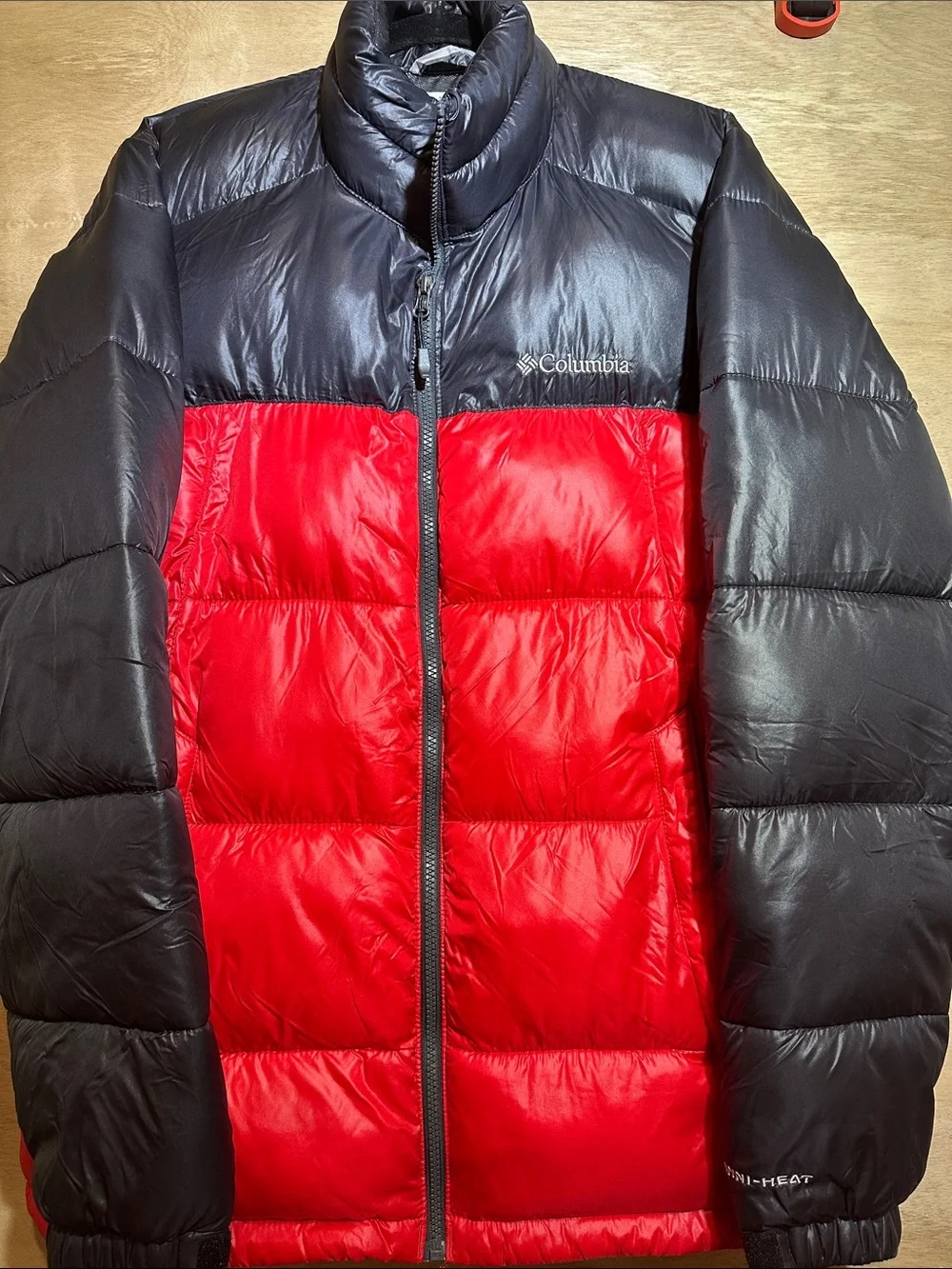Columbia Men's Black & Red Insulated Puffer Jacket with Omni Heat Small